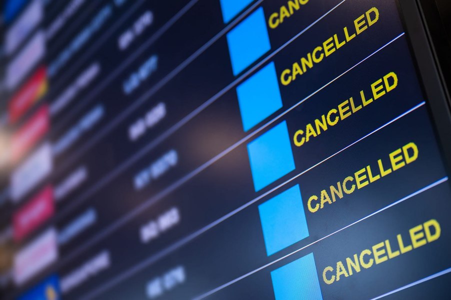 Alertă meteo în vestul Europei. Mai multe zboruri au fost anulate din cauza furtunii Goretti