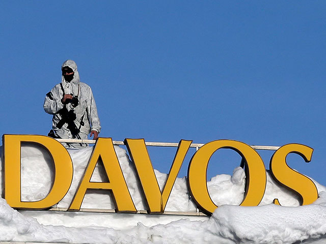 Ambiţii poloneze de nivel mondial. Zabka, care dezvoltă reţeaua froo în România, organizează un panel special la Davos