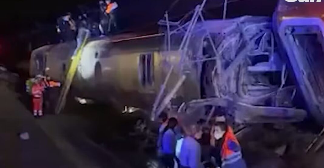 Anchetatorii au găsit o îmbinare ruptă pe șinele de la locul accidentului feroviar din Spania, potrivit unei surse Reuters