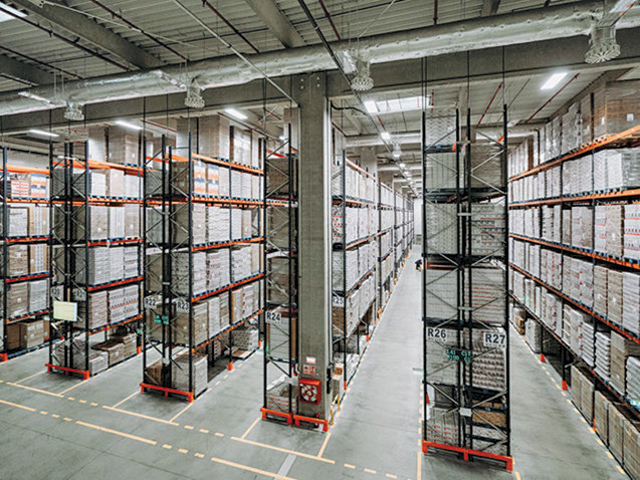 Antreprenori locali. Distribuitorul AQUILA a semnat cu belgienii de la WDP pentru dezvoltarea unui depozit de 47.000 mp lângă Bucureşti. Investiţia: peste 40 mil. euro