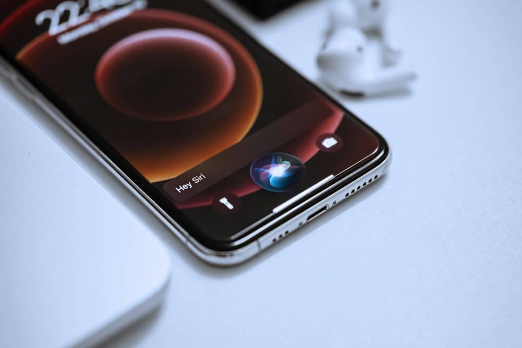Apple avertizează: milioane de iPhone-uri rămân vulnerabile, singura soluție este upgrade-ul la iOS 26