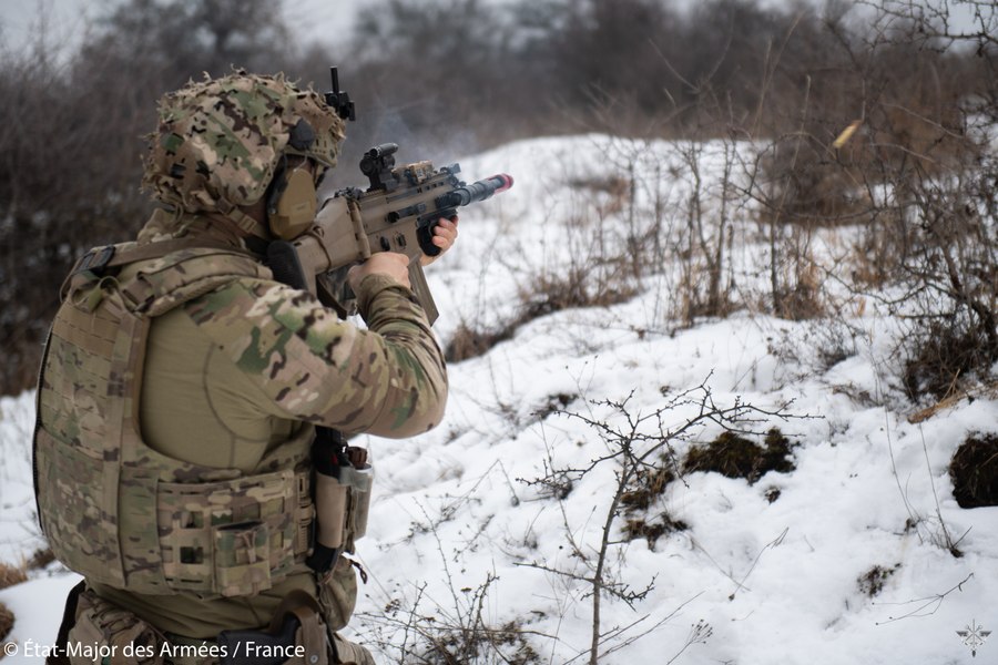 Aproape 900 de militari și peste 200 de vehicule de luptă, la exercițiul NATO EAGLE SPEARHEAD 2026 de la Cincu
