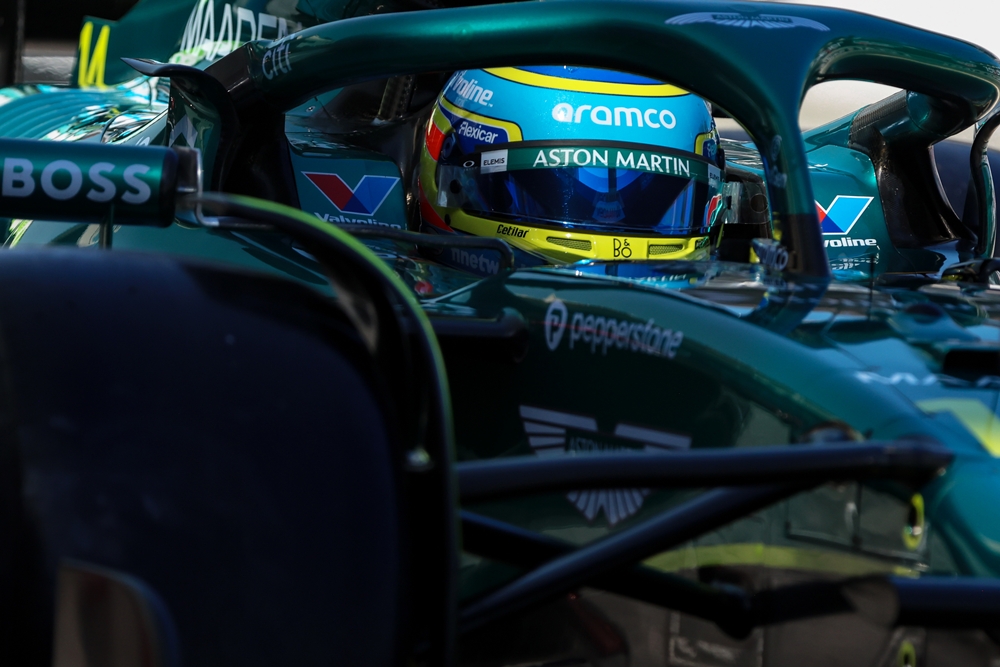 Aston Martin îi face toate poftele lui Adrian Newey, dar echipa „nu este una de top”