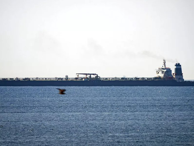 Atac cu drone în Marea Neagră asupra unui petrolier asociat Rompetrol