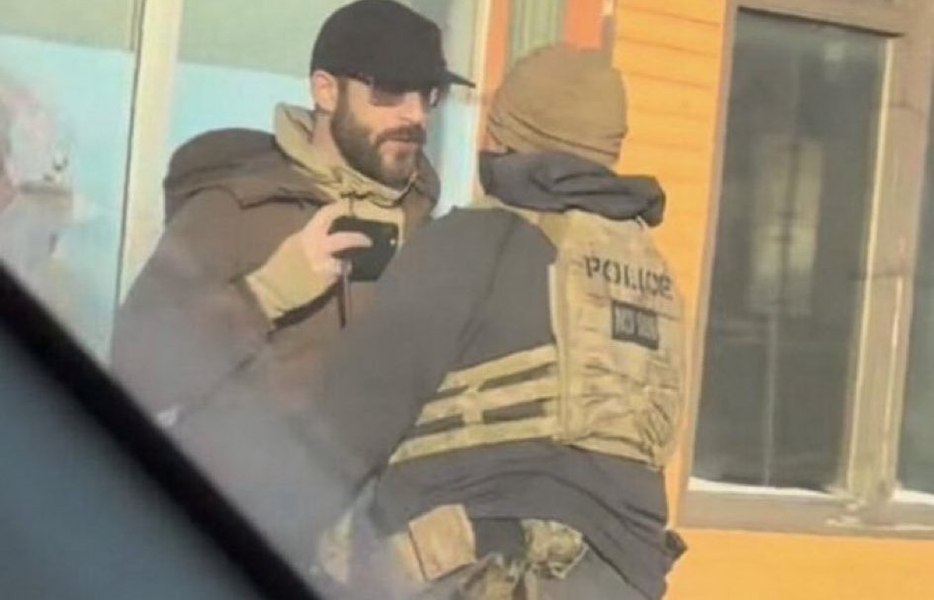 Autoritățile din Minnesota dau în judecată administrația Trump după uciderea unui bărbat de către un agent federal. Protestele cresc în intensitate