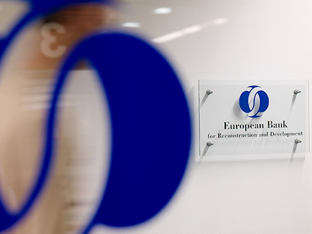 Banca Europeană pentru Reconstrucţie şi Dezvoltare a investit în 2025 o sumă record în România, de 955 mil.euro, în 37 de proiecte. Victoria Zinchuk, directorul BERD pentru România: Este o demonstraţie cu adevărat uimitoare a încrederii clienţilor noştri, a dedicării echipei noastre şi a puterii economiei României