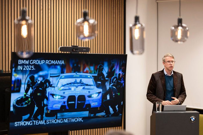 BMW Group România depăşeşte pragul de 5.000 de înmatriculări şi rămâne lider în segmentul premium, dar vânzările de electrice au scăzut cu peste 30%