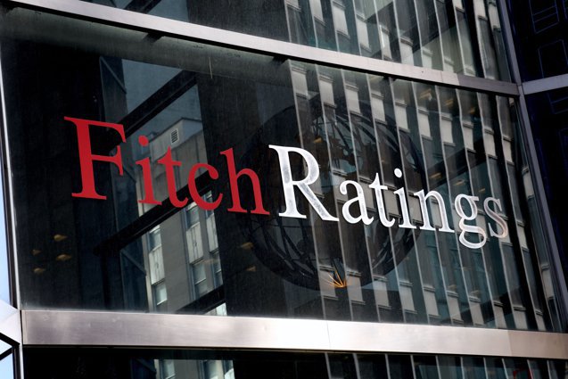 Bolojan se întâlneşte marţi cu reprezentanţii agenţiei de rating Fitch. România se află pe ultima treaptă recomandată pentru investiţii, iar experţii instituţiei vor să afle ce măsuri a luat guvernul pentru echilibrarea finanţelor ţării