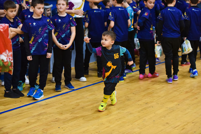 Business sportiv. Cum pot contribui autorităţile locale în dezvoltarea sportului de masă şi de performanţă? Fabrica de Campioni, un proiect sportiv care vrea să aducă sportul mai aproape de copii, îşi propune să aducă Maramureşul în fruntea mişcării sportive româneşti