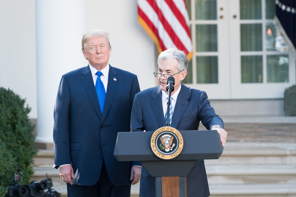 Campania lui Donald Trump împotriva președintelui Fed escaladează: Departamentul Justiției lansează o anchetă penală împotriva lui Jerome Powell