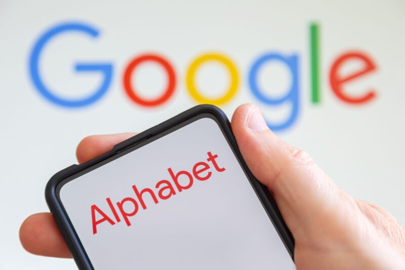Capitalizarea Alphabet, compania-mamă a Google, depășește pragul simbolic de 4.000 de miliarde de dolari