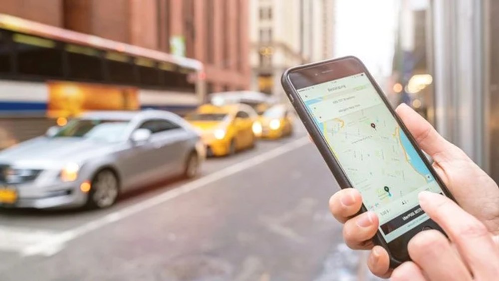 Cât a costat o cursă de ridesharing de la Otopeni la Brașov. Controverse pe rețelele sociale