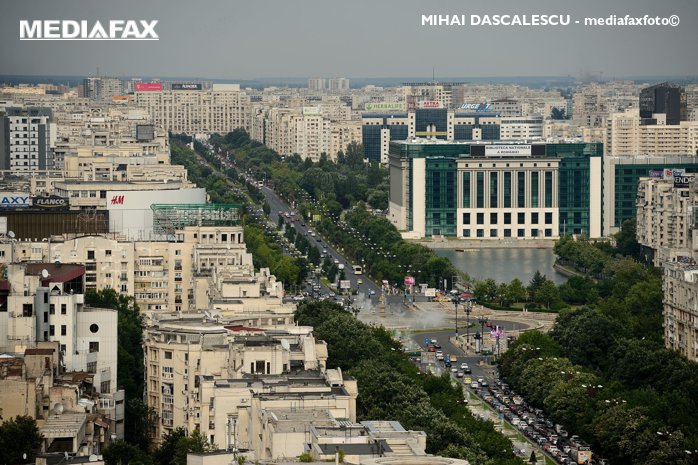 Câte zile pierde în medie pe an un şofer blocat în traficul din Bucureşti?