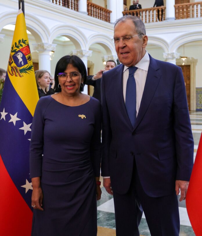 Cine a mai rămas în Venezuela. Delcy Rodriguez, vicepreședintele țării, ar fi plecat de aici