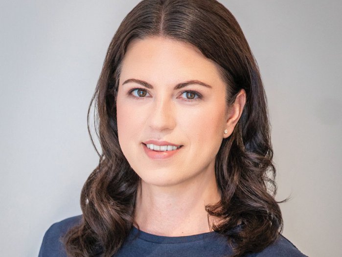 Cine este Oana Jinga, cofondatoarea Dexory, un startup de robotică fondat de 3 români la Londra şi care a reuşit să ia o finanţare de nu mai puţin de 165 mil. dolari: Compania a creat cel mai înalt robot autonom din lume, o maşinărie de 16 metri