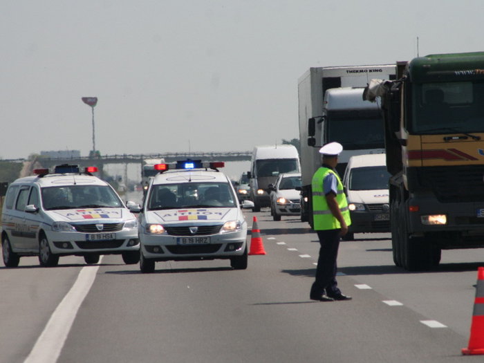 CNAIR: Restricţii de trafic luni, marţi şi miercuri pe DN7