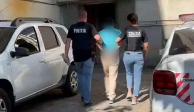 Craiovean condamnat pentru hărțuirea a trei polițiști și acuzat că a depus zeci de plângeri nereale pe numele altor polițiști