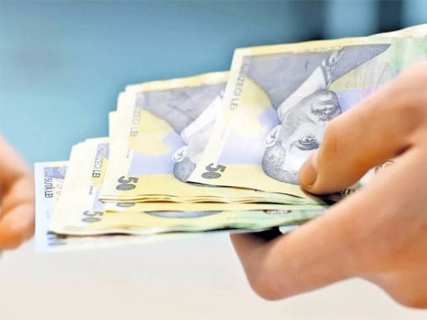 Cristian Stănică, preşedintele Comisiei Naţionale de Prognoză, prezintă într-un interviu pentru ZF principalele date macroeconomice care sunt luate în considerare de guvern pentru acest an: Cele mai mari riscuri pentru economia României în 2026 vin din tensiunile geopolitice, o posibilă absorbţie slabă a fondurilor europene şi presiunile asupra inflaţiei