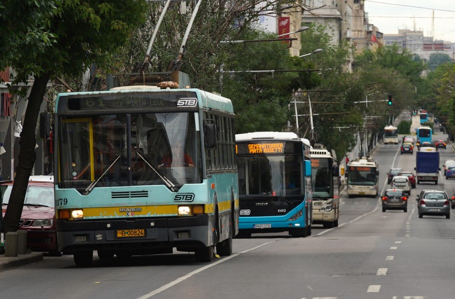 Cu cât vor crește prețurile pentru călătorii și abonamentele STB. Primăria Capitalei a publicat proiectul