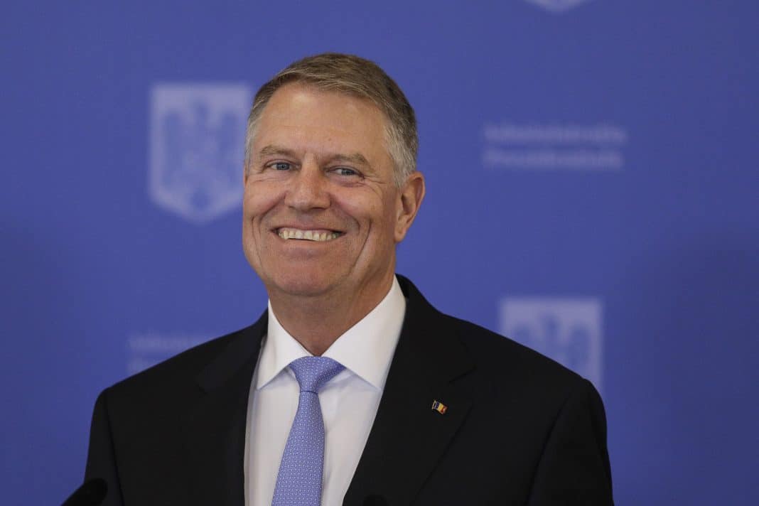 Curtea de Apel Alba Iulia respinge definitiv cererea ANAF de sechestru asupra familiei Iohannis