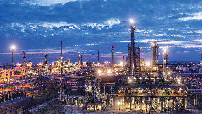Dacă manevra gigantului maghiar de petrol şi rafinare MOL de a prelua controlul asupra concurentului sârb NIS de la Gazprom reuşeşte, imperiul corporate se va întinde din Balcanii de Vest până în Rusia