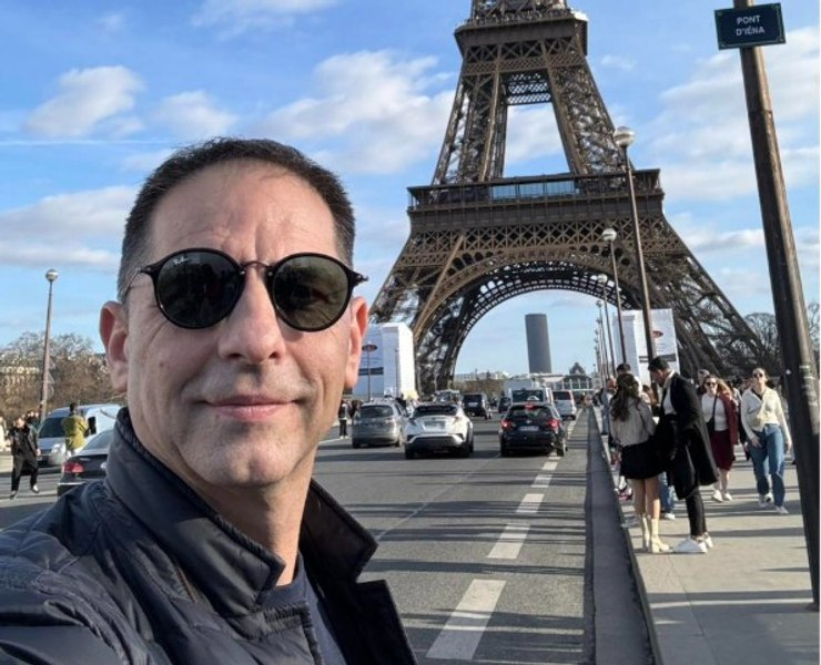 Dan Negru, jefuit în metroul din Paris de patru copii români: „Mi-au tăiat geanta, au luat tot”. Surpriza apelului primit după 30 de minute