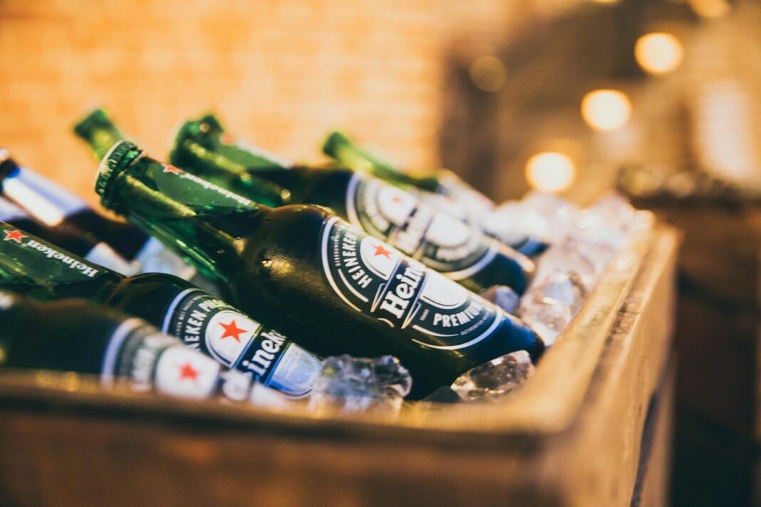 Directorul Heineken demisionează pe fondul scăderii vânzărilor