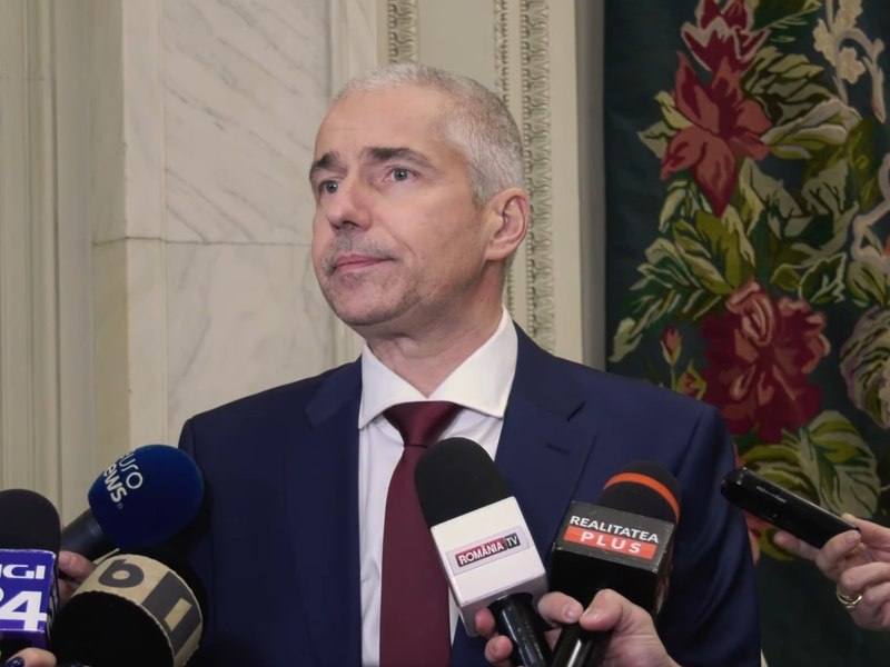 După evadarea cetățeanului turc de la Rahova, ministrul Justiției anunță că vrea să cumpere brăţări electronice pentru deținuții care merg în permisie și la muncă