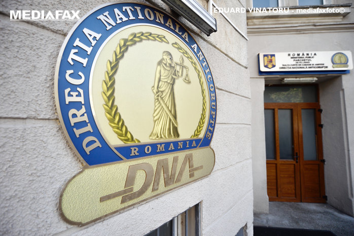 Filmul anchetei care a dus la prinderea în flagrant a avocatei cu 60.000 euro mită. Procurorii au intrat pe fir încă din octombrie 2025