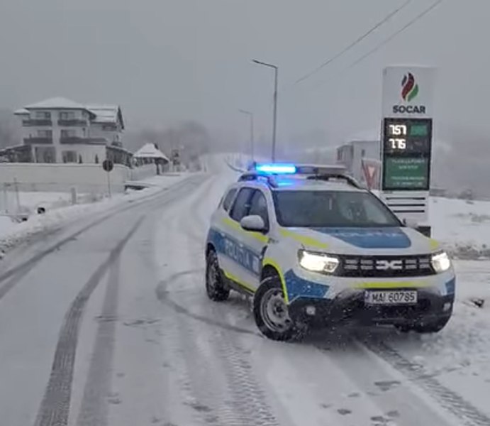 Filtru rutier pe DN 67C Novaci – Rânca. Acces permis doar autovehiculelor 4x4 sau echipate cu lanțuri
