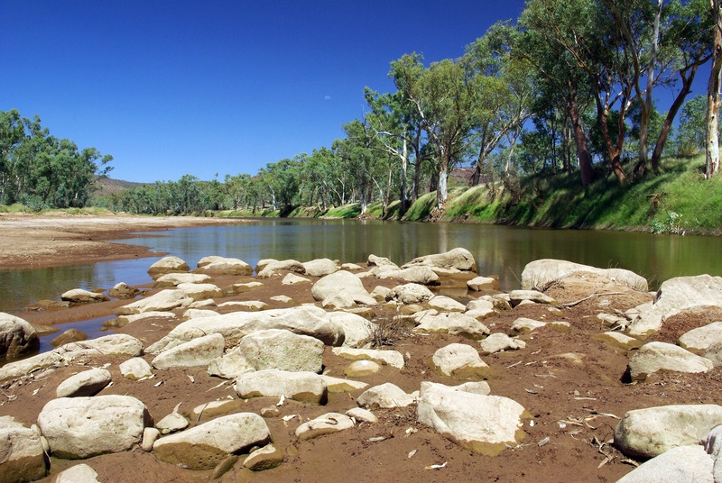 Finke, râul din Australia despre care cercetătorii susțin că ar curge neîntrerupt încă dinaintea epocii dinozaurilor