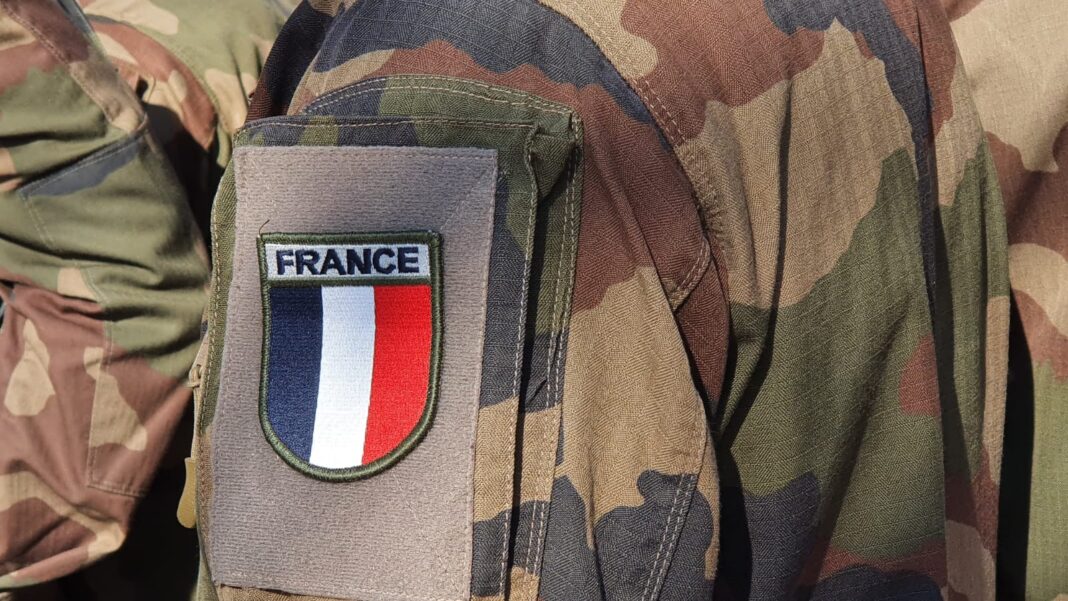 Franţa începe campania de recrutare pentru noul serviciu militar voluntar naţional de zece luni