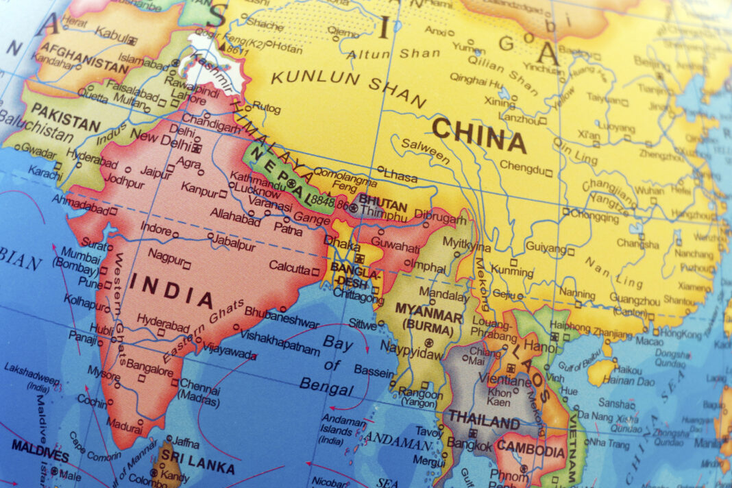 Germania urmăreşte o cooperare de securitate mai strânsă cu India pentru a reduce dependenţa acesteia de Rusia