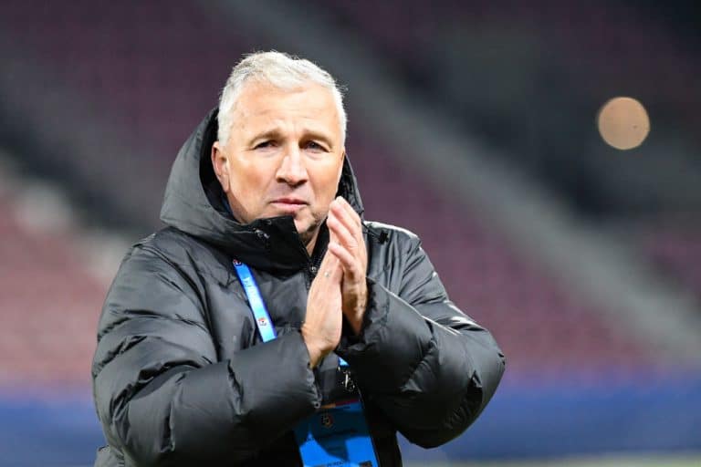 Gest emoționant al lui Chelsea pentru Dan Petrescu! Fiica fostului internațional, invitată specială la derby-ul cu Arsenal