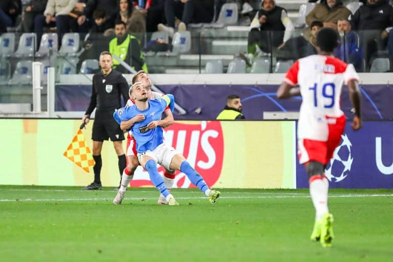 Gol de poveste pentru Vlad Dragomir! Românul, nominalizat de UEFA la „Golul etapei” din Champions League
