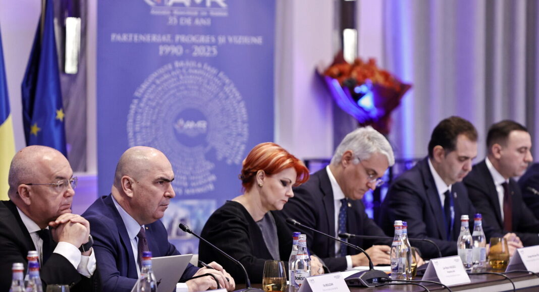 Guvern: Banii colectați din impozitele și taxele locale rămân la bugetele locale / Olguța Vasilescu (PSD) a susținut că premierul Bolojan le-a spus primarilor că surplusul din majorări va merge la bugetul național