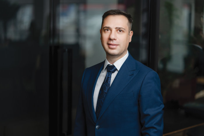 HR. Cine sunt angajatorii pe care românii nu vor să-i părăsească?