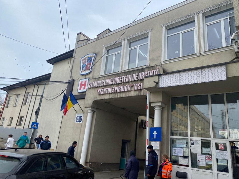 Incident șocant într-un spital din Iași: un bărbat s-a aruncat de la etaj după o discuție cu iubita. Ce a aflat la telefon