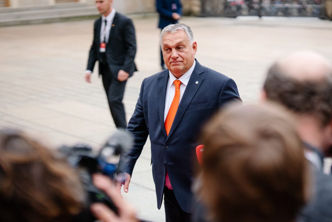 Institutul Publicus: 55% dintre maghiari spun că Viktor Orbán este obosit și nepotrivit să mai conducă Ungaria. Cei mai mulți membri ai FIDESZ l-ar înlocui pe Orbán cu Péter Szijjártó