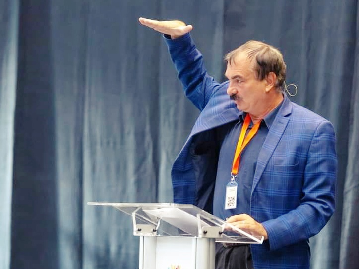 INTERVIU Mircea Miclea, despre crearea de universități metropolitane: Comasarea începe de la nivelul masterat, care e mai flexibil. Abia după se trece la comasarea programelor de licență