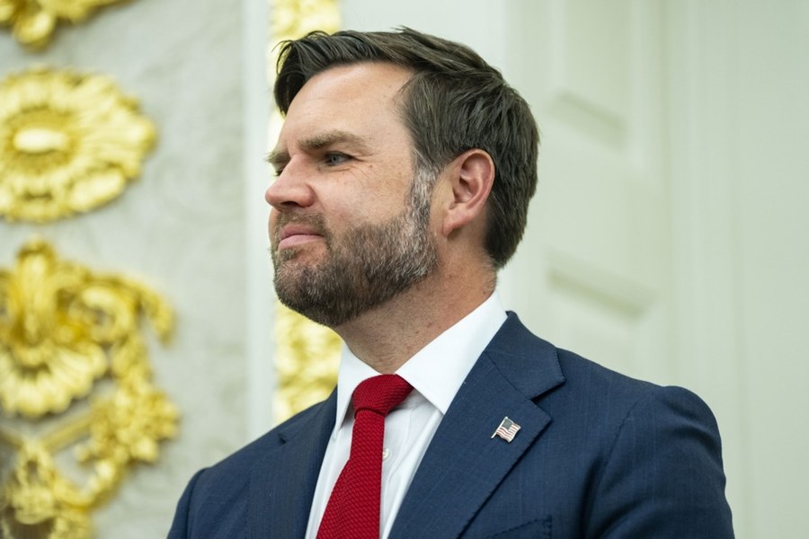 JD Vance, de părere că Europa „a apucat-o pe calea sinuciderii civilizaţiei”. Vicepreședintele SUA reia atacurile la adresa continentului