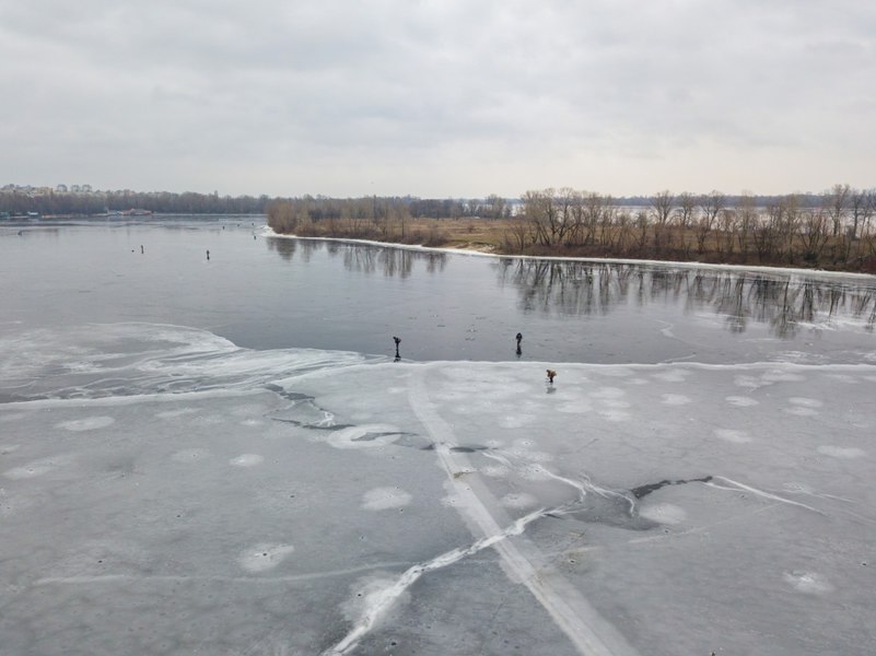 Mărturia sfâșietoare a unei mame care și-a pierdut copiii într-un lac: „Ei erau trei, eu singură. Toți aveau nevoie de mine în același timp”