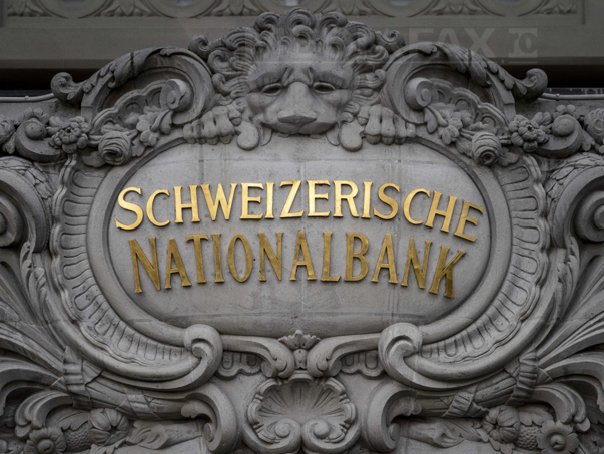 Maximul ultimului deceniu: Francul elveţian urcă la un nivel record în ultimii mai bine de 10 ani, după ce investitorii au migrat în masă către ceea ce traderii numesc ultimul „refugiu sigur” cu adevărat de încredere din pieţele valutare