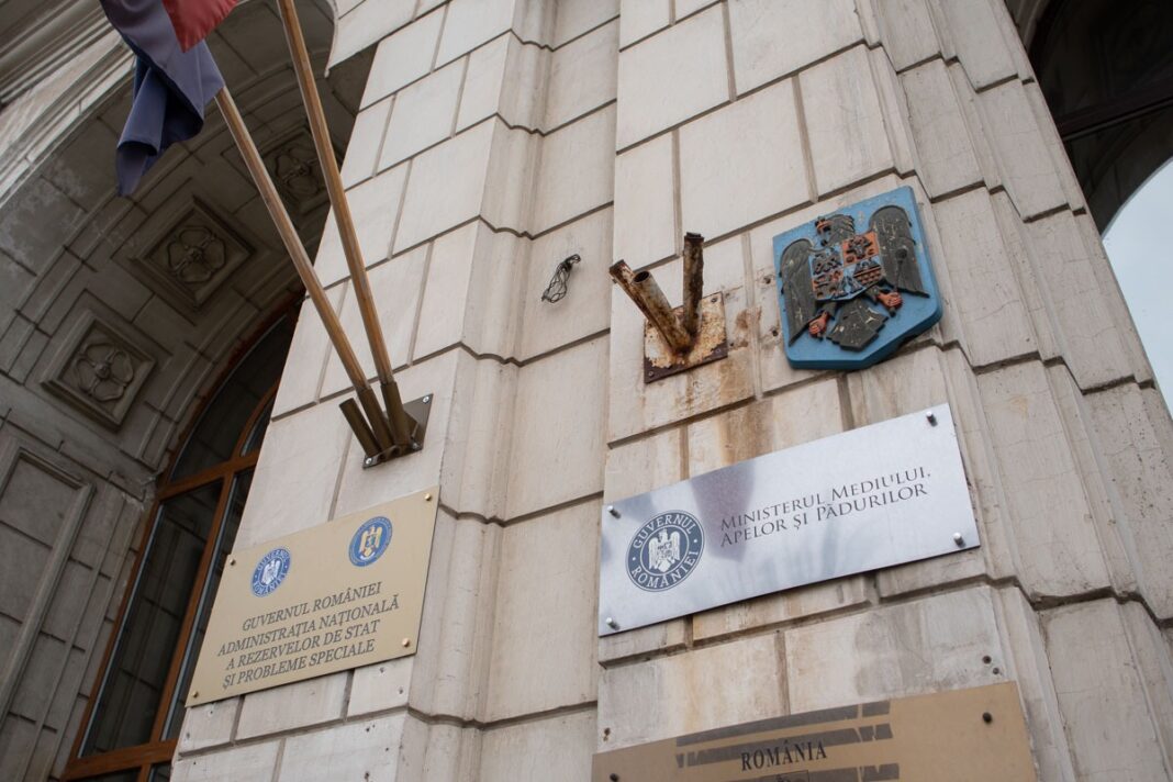 Ministerul Mediului caută director pentru „Apele Române” / Anunță  un proces transparent: interviurile vor fi publice / ”Este momentul unei schimbări reale”
