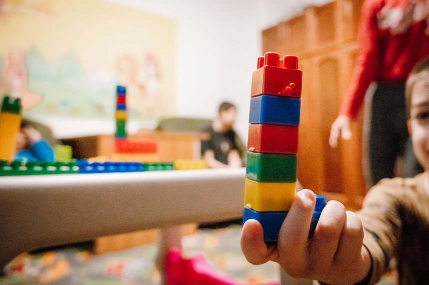 NEWS.ro: Agenţia Naţională pentru Plăţi şi Inspecţie Socială a făcut 9.200 de controale anul trecut, aplicând amenzi de peste 8,4 milioane de lei / 60 de propuneri de retragere a licenţei de funcţionare pentru centre neconforme