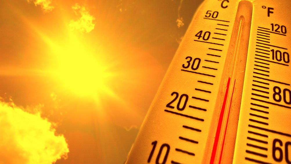 NEWS.ro: ANM - 2025 a fost cel mai călduros an din 1901 şi până în prezent / În ultimii 30 de ani, temperatura medie anuală în România a crescut cu 0,54°C / Luna iulie 2025, marcată de caniculă extremă