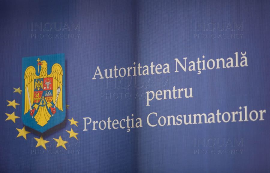 NEWS.ro: ANPC a verificat peste 500 de operatori economici din mediul rural / Au fost date amenzi în valoare de 1,5 milioane de lei / Printre nereguli: produse de origine vegetală cu depuneri de mucegai, mărfuri expirate şi ţinute în condiţii improprii