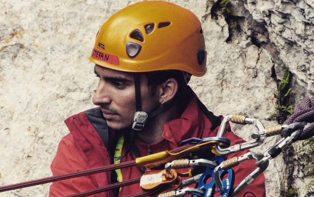 NEWS.ro: Apelul umanitar pentru un salvamontist de 30 de ani, din Sinaia, diagnosticat cu o tumoră cerebrală agresivă: De zeci de ori a readus oameni în siguranţă de pe crestele Bucegilor/ Şeful Salvamont: Ajutaţi un salvator să fie salvat!