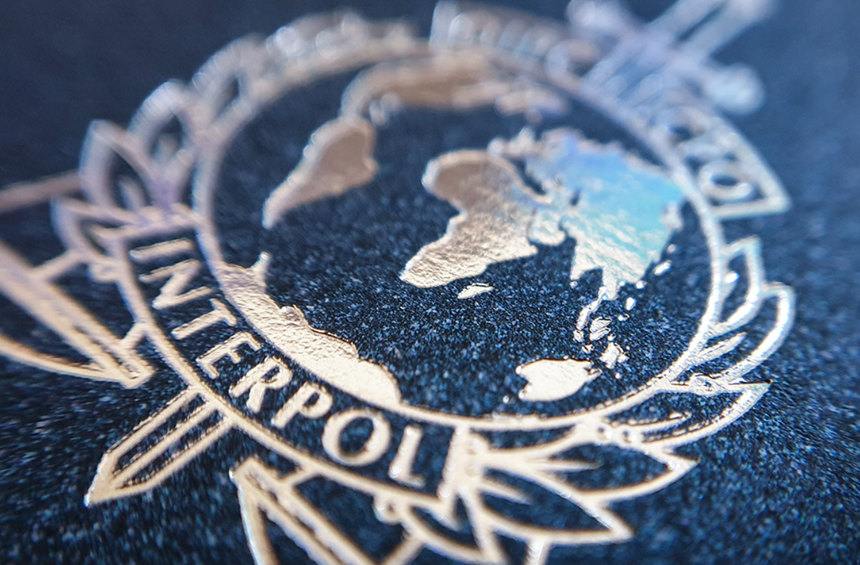 NEWS.ro: BBC: Rusia foloseşte lista persoanelor căutate de Interpol pentru a viza criticii din străinătate / În 2024, Rusia a încercat să obţină difuzarea de alerte roşii privind judecători şi un procuror ai Curţii Penale Internaţionale