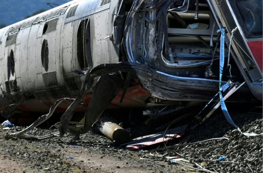 NEWS.ro: Bilanţul victimelor catastrofei feroviare din Spania creşte la 46 de morţi